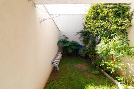 Casa à venda com 200m², 3 quartos e 3 vagasÁrea comum - Jardim