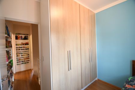 Casa de condomínio à venda com 100m², 3 quartos e 2 vagasQuarto 2