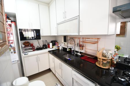 Casa de condomínio à venda com 100m², 3 quartos e 2 vagasCozinha