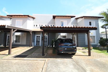 Casa de condomínio à venda com 100m², 3 quartos e 2 vagasGaragem