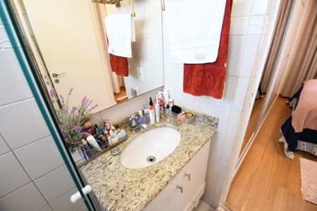 Casa de condomínio à venda com 100m², 3 quartos e 2 vagasBanheiro 1