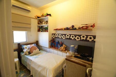 Casa de condomínio à venda com 100m², 3 quartos e 2 vagasQuarto 1