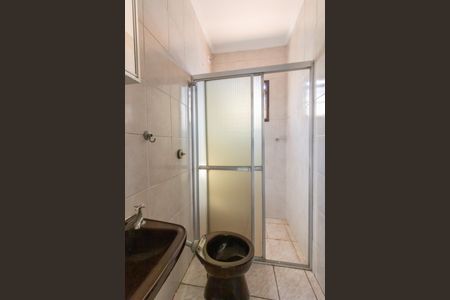 Casa à venda com 141m², 3 quartos e 2 vagas Casa à venda com 141m², 3 quartos e 2 vagasBanheiro