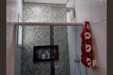 Apartamento à venda com 110m², 2 quartos e 2 vagas Apartamento à venda com 110m², 2 quartos e 2 vagasBanheiro da Suíte