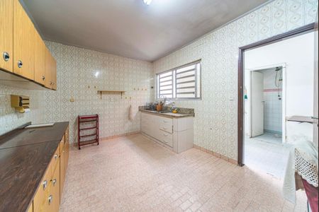Casa à venda com 196m², 3 quartos e 2 vagas Casa à venda com 196m², 3 quartos e 2 vagasCozinha