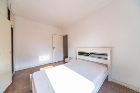 Casa à venda com 196m², 3 quartos e 2 vagas Casa à venda com 196m², 3 quartos e 2 vagasQuarto 1