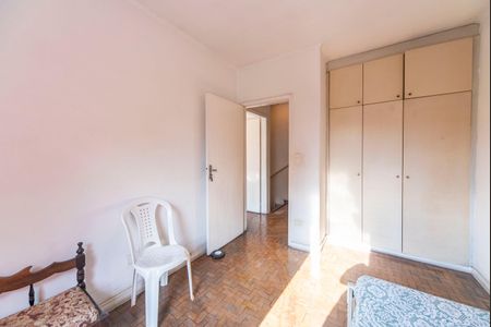Casa à venda com 196m², 3 quartos e 2 vagas Casa à venda com 196m², 3 quartos e 2 vagasQuarto 2