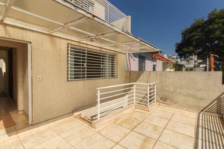 Casa à venda com 240m², 4 quartos e 2 vagas Casa à venda com 240m², 4 quartos e 2 vagasVaranda da Sala 1