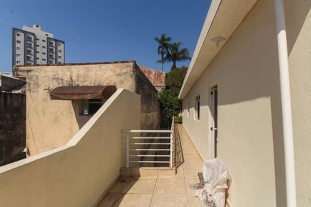 Casa à venda com 240m², 4 quartos e 2 vagas Casa à venda com 240m², 4 quartos e 2 vagasVaranda da Sala 2