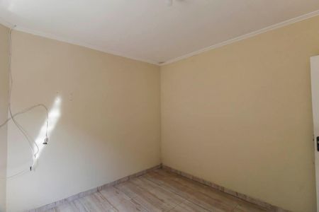 Casa à venda com 240m², 4 quartos e 2 vagas Casa à venda com 240m², 4 quartos e 2 vagasQuarto 4