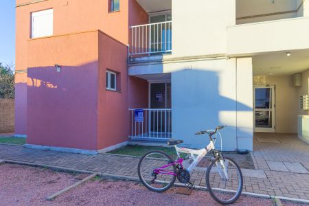 Apartamento à venda com 52m², 2 quartos e 1 vaga Apartamento à venda com 52m², 2 quartos e 1 vagaEntrada