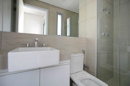 Apartamento à venda com 60m², 2 quartos e 2 vagasBanheiro da Suíte 1