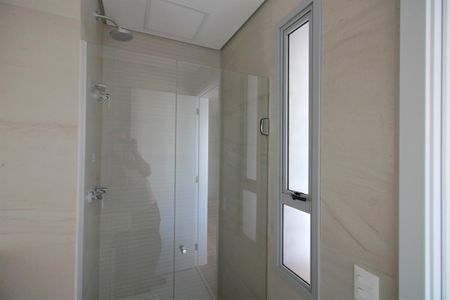 Apartamento à venda com 60m², 2 quartos e 2 vagasBanheiro da Suíte 1