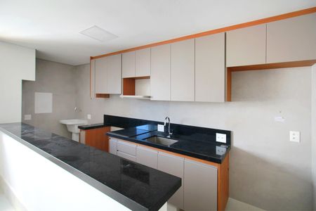 Apartamento à venda com 60m², 2 quartos e 2 vagasCozinha