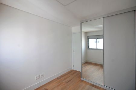 Apartamento à venda com 60m², 2 quartos e 2 vagasSuite 2