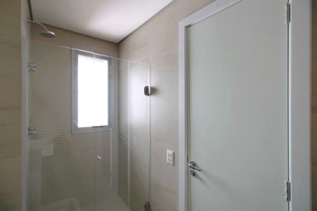 Apartamento à venda com 60m², 2 quartos e 2 vagasBanheiro da Suíte 2