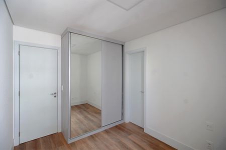 Apartamento à venda com 60m², 2 quartos e 2 vagasSuite 2