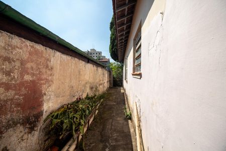 Casa à venda com 260m², 3 quartos e 4 vagasCorredor