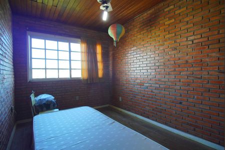 Casa à venda com 230m², 3 quartos e 2 vagasQuarto 2