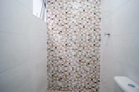 Casa à venda com 109m², 3 quartos e 2 vagasBanheiro Social