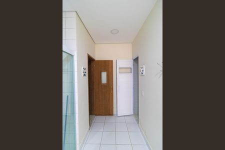 Apartamento à venda com 166m², 3 quartos e 3 vagas Apartamento à venda com 166m², 3 quartos e 3 vagasÁrea comum - Sauna