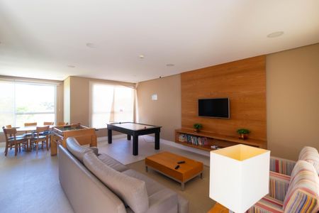 Apartamento à venda com 166m², 3 quartos e 3 vagas Apartamento à venda com 166m², 3 quartos e 3 vagasÁrea comum - Salão de jogos
