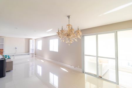 Apartamento à venda com 166m², 3 quartos e 3 vagas Apartamento à venda com 166m², 3 quartos e 3 vagasSala