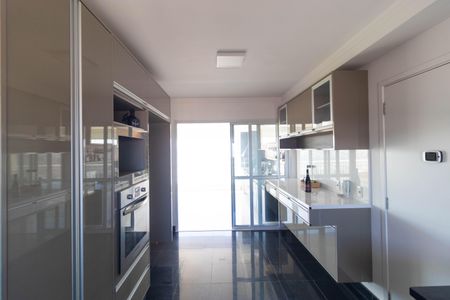 Apartamento à venda com 166m², 3 quartos e 3 vagas Apartamento à venda com 166m², 3 quartos e 3 vagasCozinha