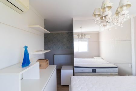 Apartamento à venda com 166m², 3 quartos e 3 vagas Apartamento à venda com 166m², 3 quartos e 3 vagasSuíte 01