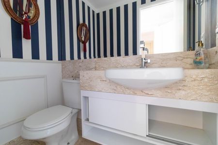 Apartamento à venda com 166m², 3 quartos e 3 vagas Apartamento à venda com 166m², 3 quartos e 3 vagasLavabo