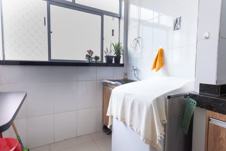 Apartamento à venda com 57m², 2 quartos e 1 vagaÁrea de Serviço