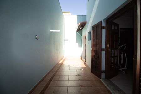 Casa à venda com 216m², 5 quartos e 4 vagas Casa à venda com 216m², 5 quartos e 4 vagasÁrea comum