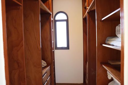 Apartamento à venda com 200m², 3 quartos e 3 vagasCloset da Suíte 3