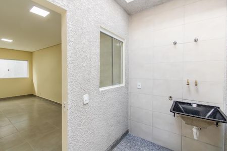 Apartamento para alugar com 46m², 2 quartos e sem vaga Apartamento para alugar com 46m², 2 quartos e sem vagaÁrea de Serviço