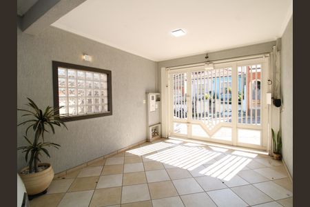 Casa à venda com 160m², 3 quartos e 2 vagasGaragem