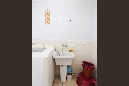 Casa à venda com 160m², 3 quartos e 2 vagasÁrea de Serviço