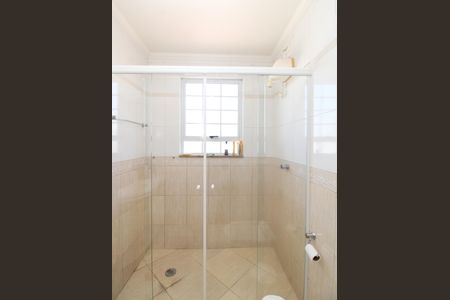 Casa à venda com 160m², 3 quartos e 2 vagasBanheiro da Suíte