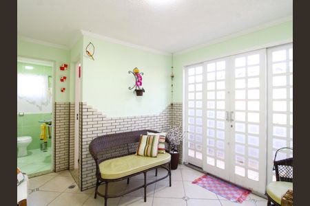 Casa à venda com 160m², 3 quartos e 2 vagasHall