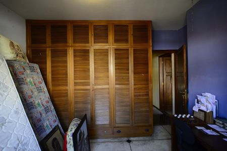 Casa à venda com 250m², 3 quartos e 2 vagasQuarto 2