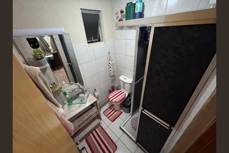 Apartamento à venda com 53m², 2 quartos e 1 vaga Apartamento à venda com 53m², 2 quartos e 1 vagaBanheiro