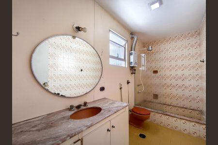 Apartamento à venda com 152m², 3 quartos e 3 vagasBanheiro 