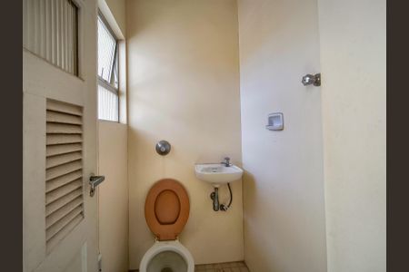 Apartamento à venda com 152m², 3 quartos e 3 vagasBanheiro de serviço