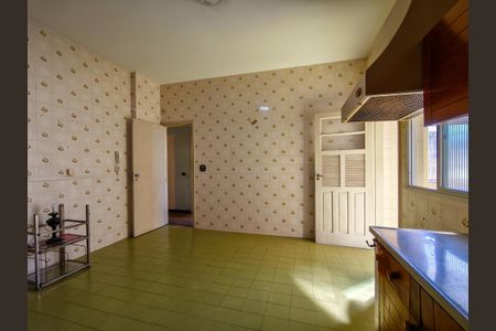 Apartamento à venda com 152m², 3 quartos e 3 vagasCozinha