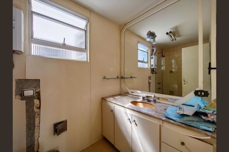 Apartamento à venda com 152m², 3 quartos e 3 vagasBanheiro da Suíte