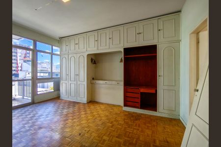 Apartamento à venda com 152m², 3 quartos e 3 vagasSuíte