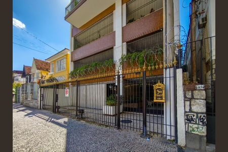 Apartamento à venda com 152m², 3 quartos e 3 vagasFachada