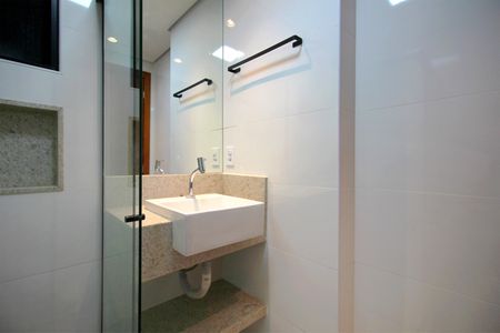 Apartamento à venda com 55m², 2 quartos e sem vagaBanheiro