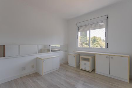 Apartamento à venda com 74m², 2 quartos e 2 vagas Apartamento à venda com 74m², 2 quartos e 2 vagasSuíte