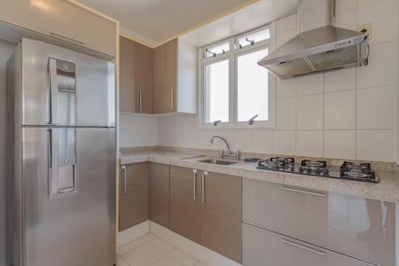 Apartamento à venda com 74m², 2 quartos e 2 vagas Apartamento à venda com 74m², 2 quartos e 2 vagasCozinha