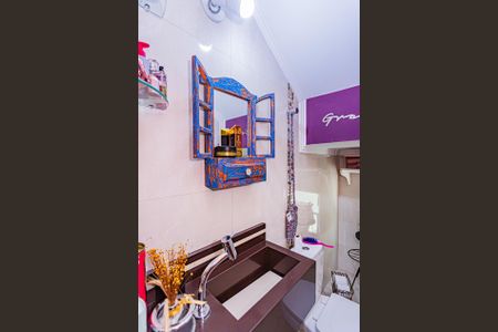 Casa à venda com 135m², 3 quartos e 4 vagas Casa à venda com 135m², 3 quartos e 4 vagasLavabo